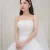 Váy cưới đơn giản cúp ngực quý phái