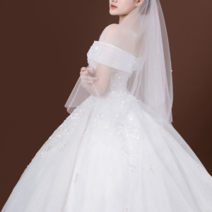 Váy cưới cổ tim ren hoa lan cao cấp