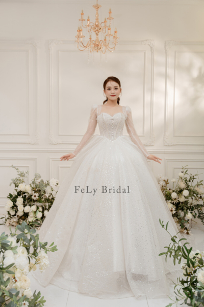 Váy cưới bồng cổ tim của FELY BRIDAL là sự lựa chọn tuyệt vời