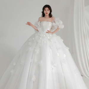 Váy cưới cúp nhẹ nhàng Satin điểm hoa