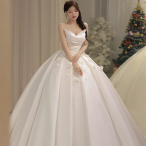 Váy Satin Sẻ V Sang Trọng