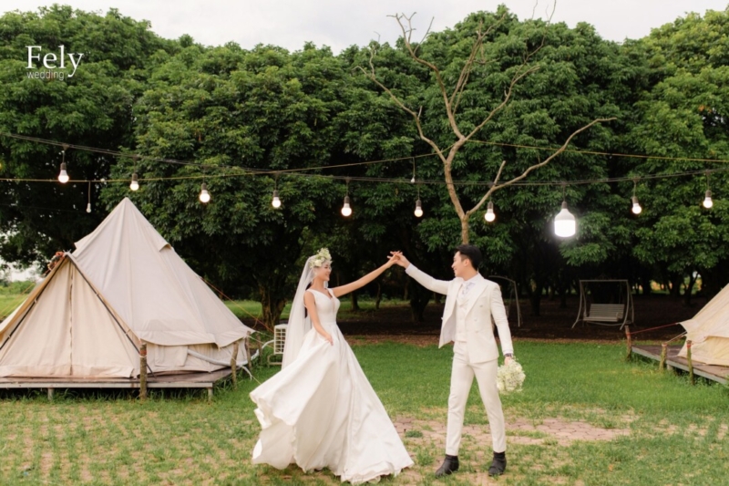 Chụp ảnh cưới ngoại cảnh tại phim trường 5 Gargen Chụp ảnh cưới ngoại cảnh tại phim trường 5 Gargen