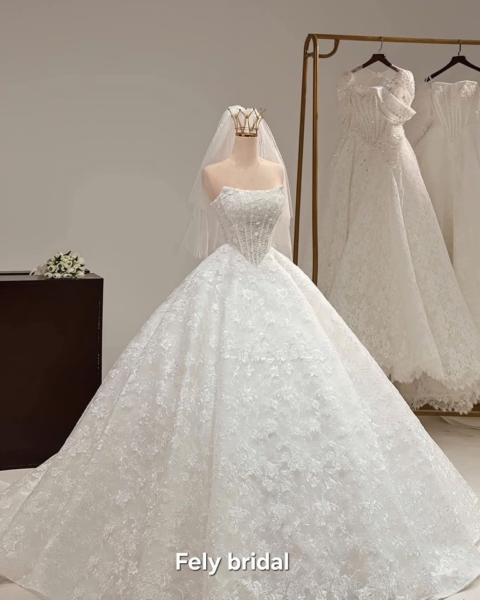 Ren nổi và đính kết