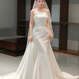 Váy cưới cúp ngực đuôi cá cao cấp
