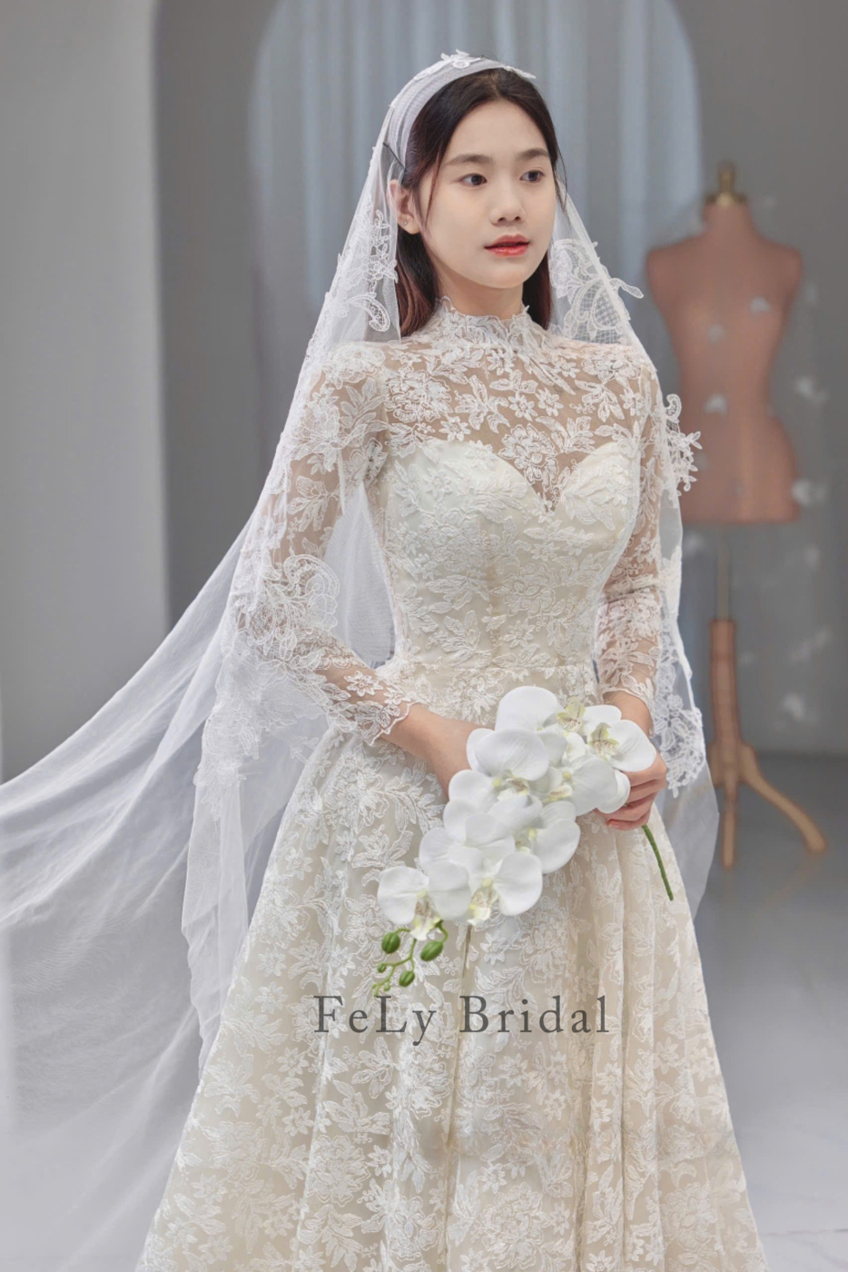 vay cuoi ren fely (1)