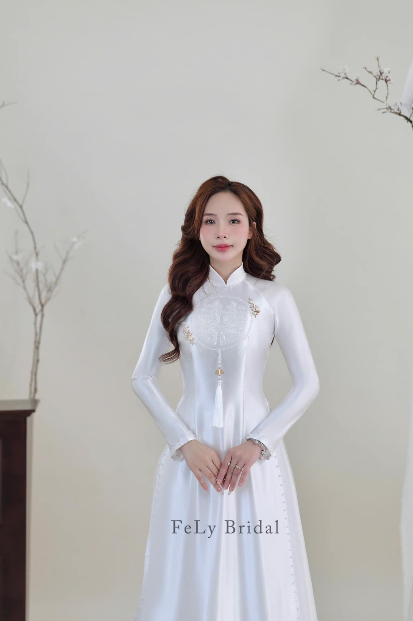 ao dai an hoi mau trang 7