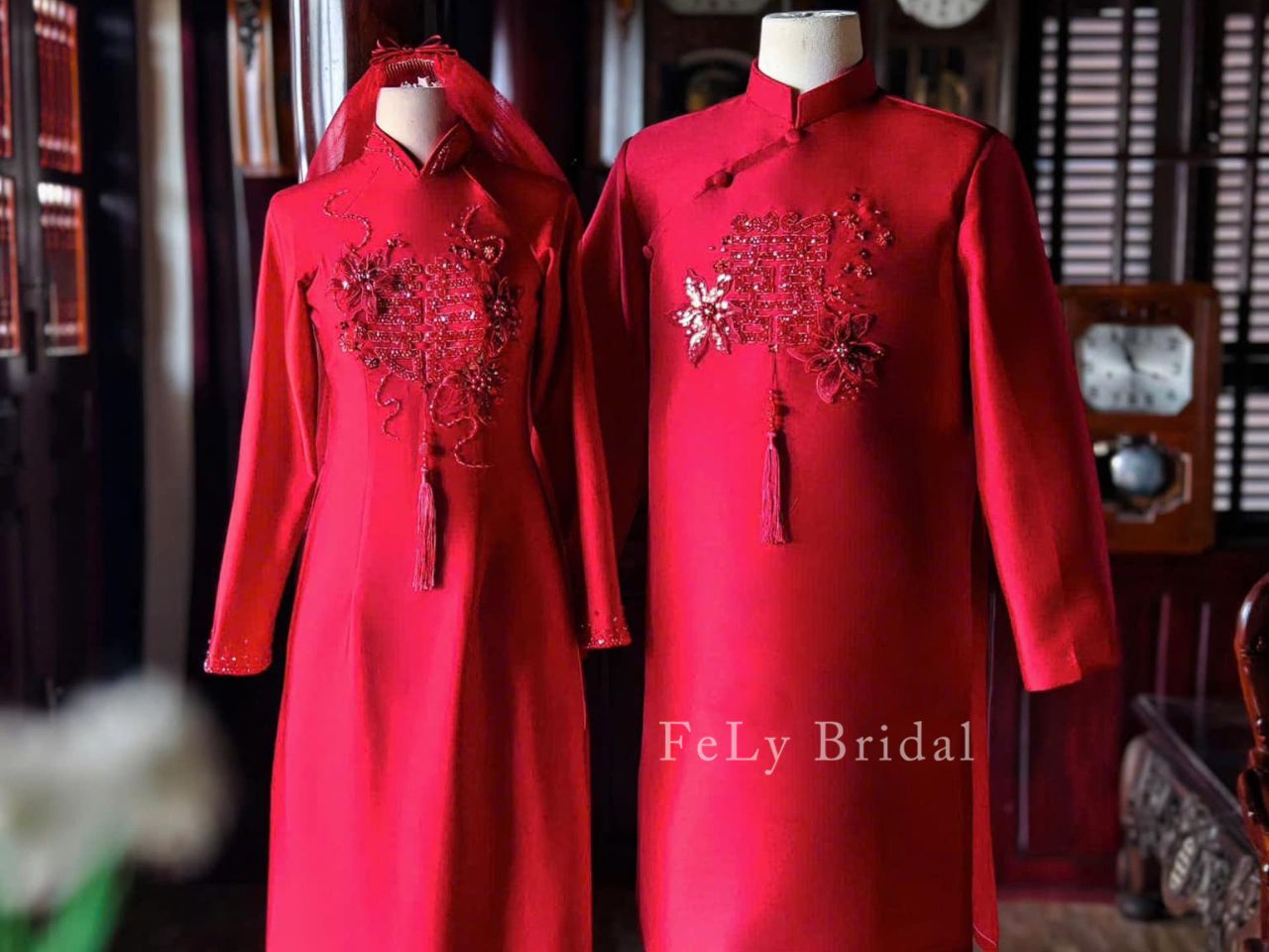 10 Mẫu Áo Dài Cưới Cách Tân Cho Cô Dâu Chú Rể Hot Nhất