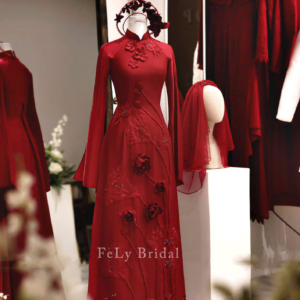 Áo dài lụa đỏ thêu hoa nổi 3D