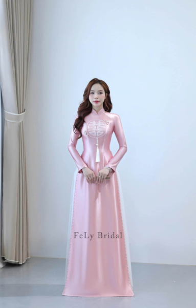 Áo dài lụa thêu song hỷ