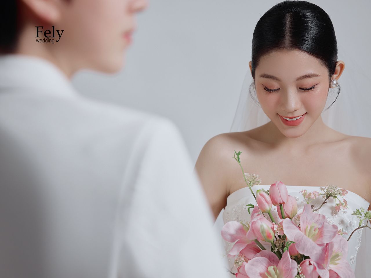 15+ Mẫu Tóc Cô Dâu Đám Hỏi Khiến Ai Nhìn Cũng Mê