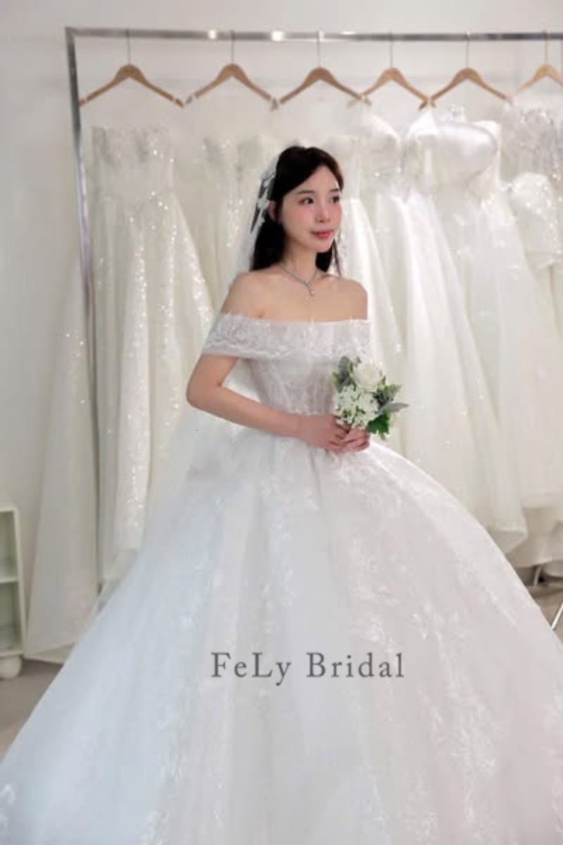 vay cuoi cong chua tre vai kim hoa vi van (4)