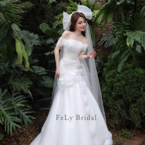 Váy cưới đuôi cá hoa mây