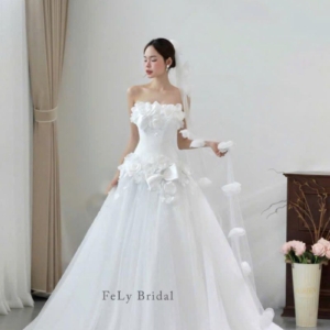 Váy cưới chữ A phi trơn hoa 3D