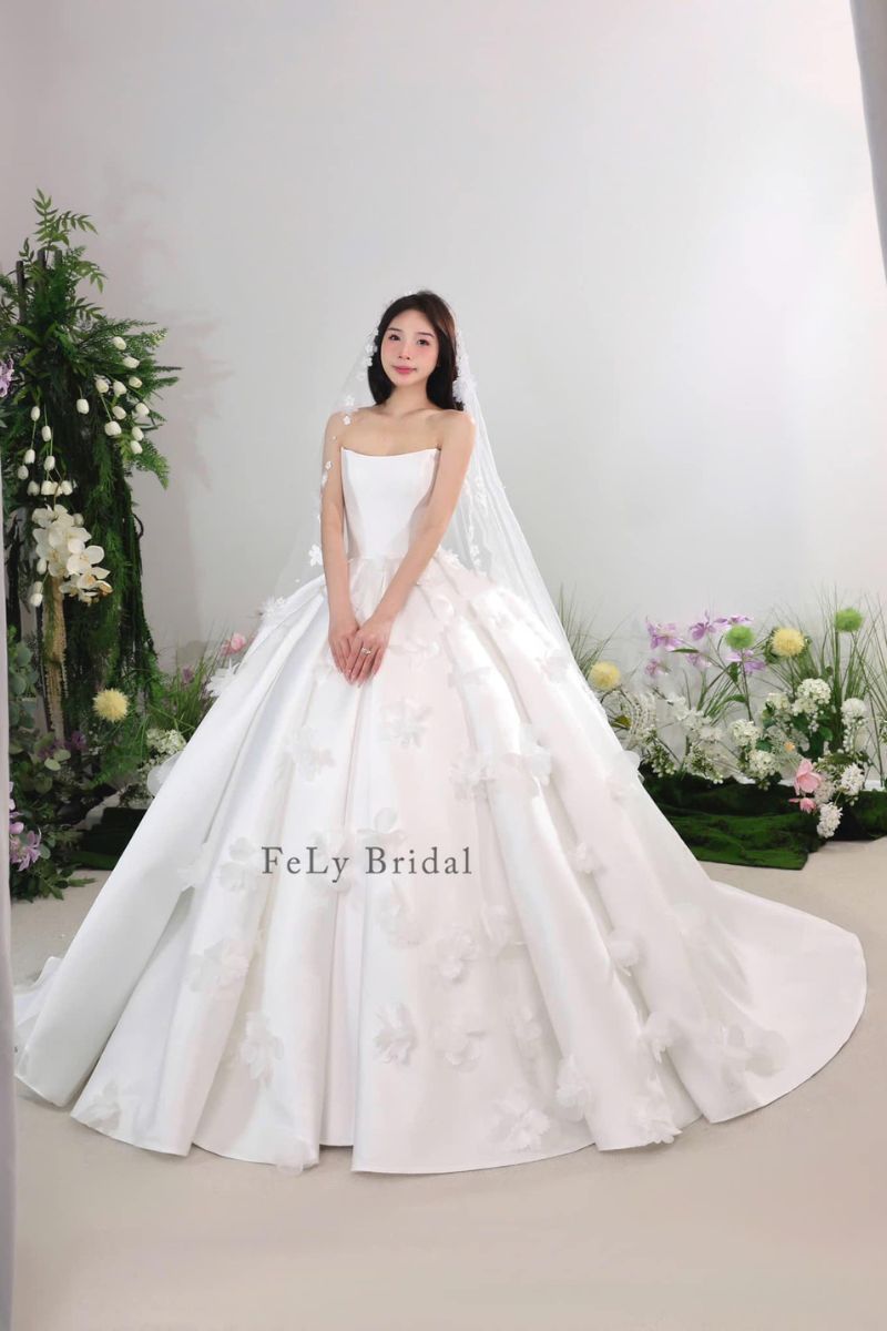 vay cuoi phi tron cup nguc hoa 3d (3)