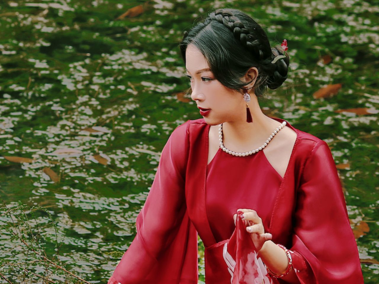 5 Kiểu Áo Dài Cưới Tứ Thân Đẹp Nhất Cho Cô Dâu Hiện Đại