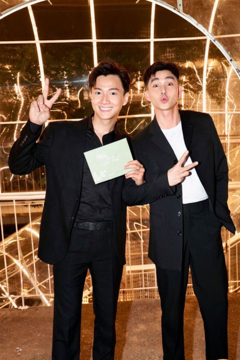 cach tao dang chup hinh di dam cuoi 7