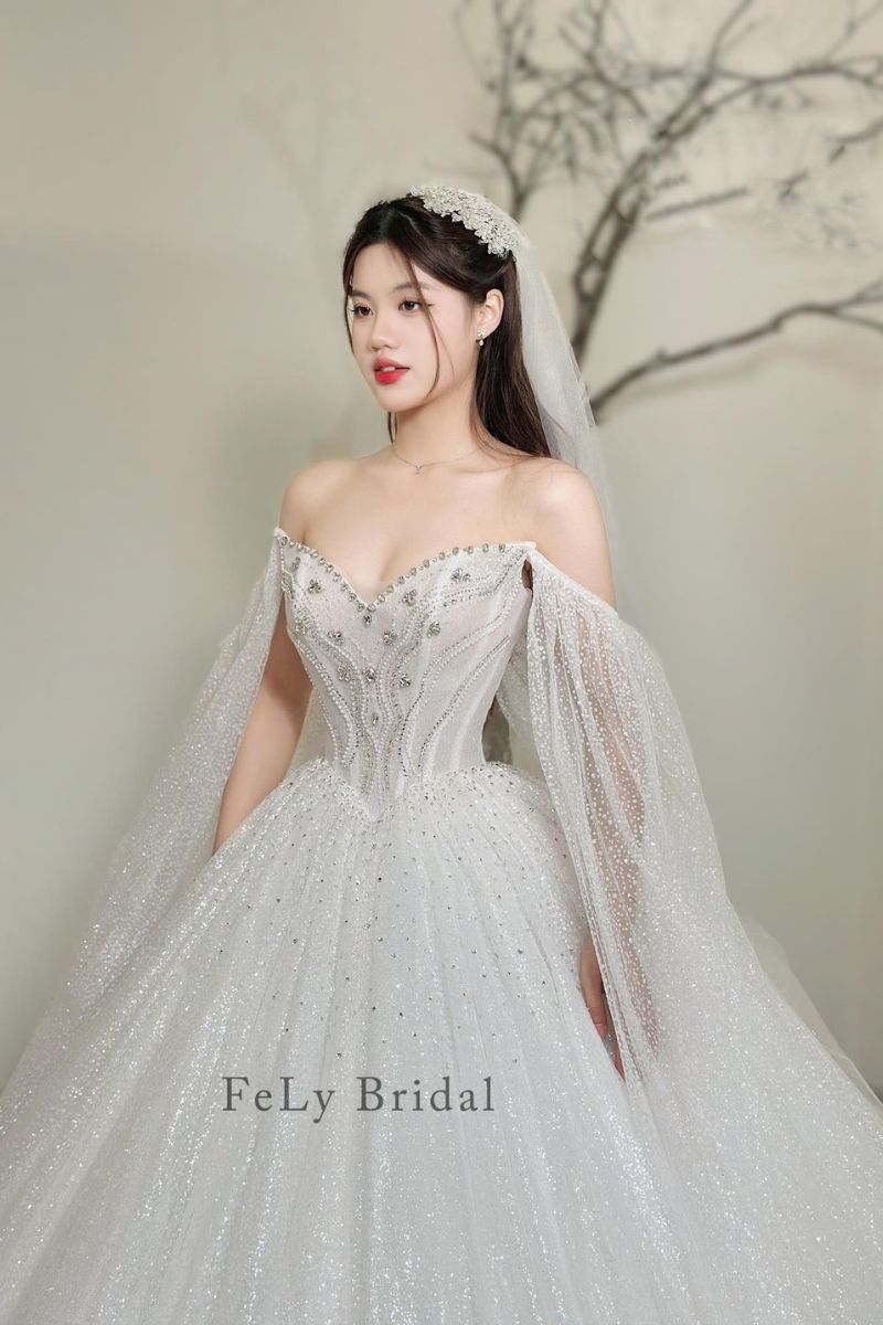 mau vay cuoi da hoi 12