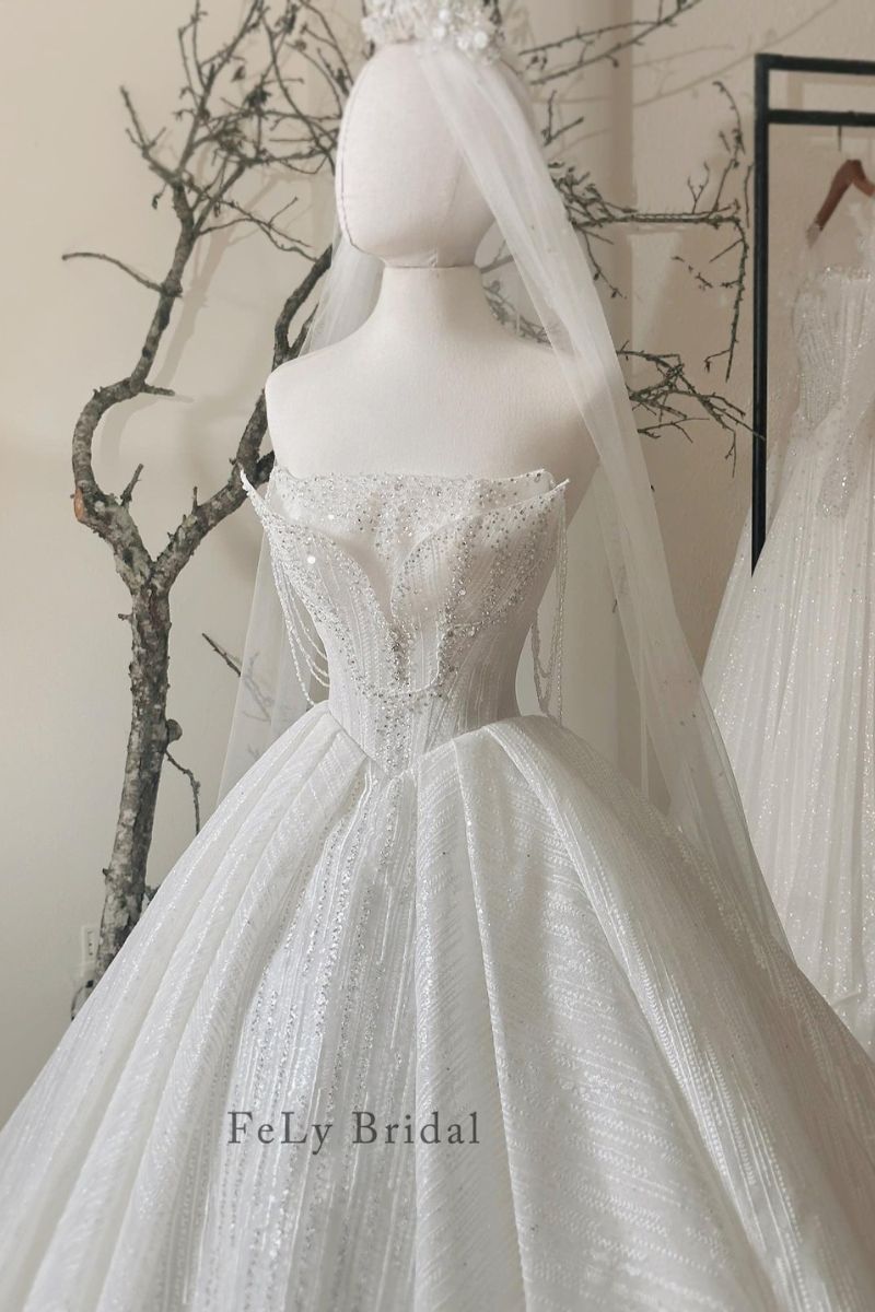 mau vay cuoi da hoi 9