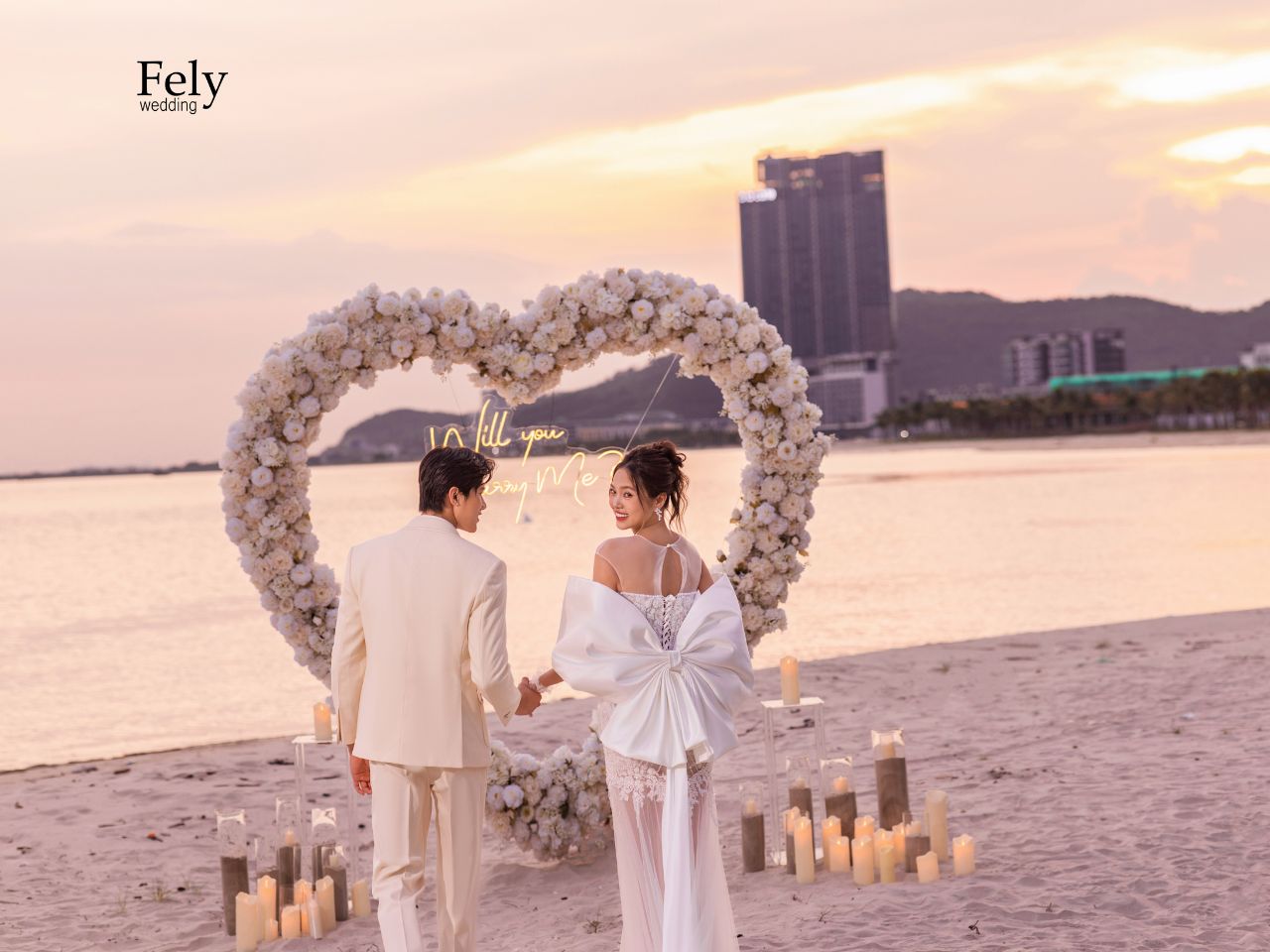 Trang Phục Chụp Ảnh Cưới Ở Biển Đẹp, Xu Hướng Hot Nhất 2026