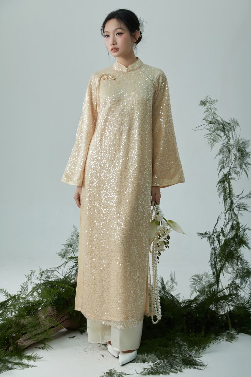 ao dai cuoi mau vang 5