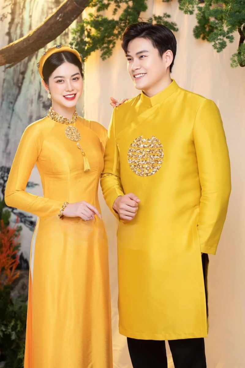 ao dai cuoi mau vang 7