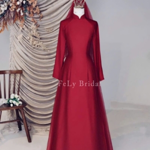 Áo dài đỏ trơn truyền thống