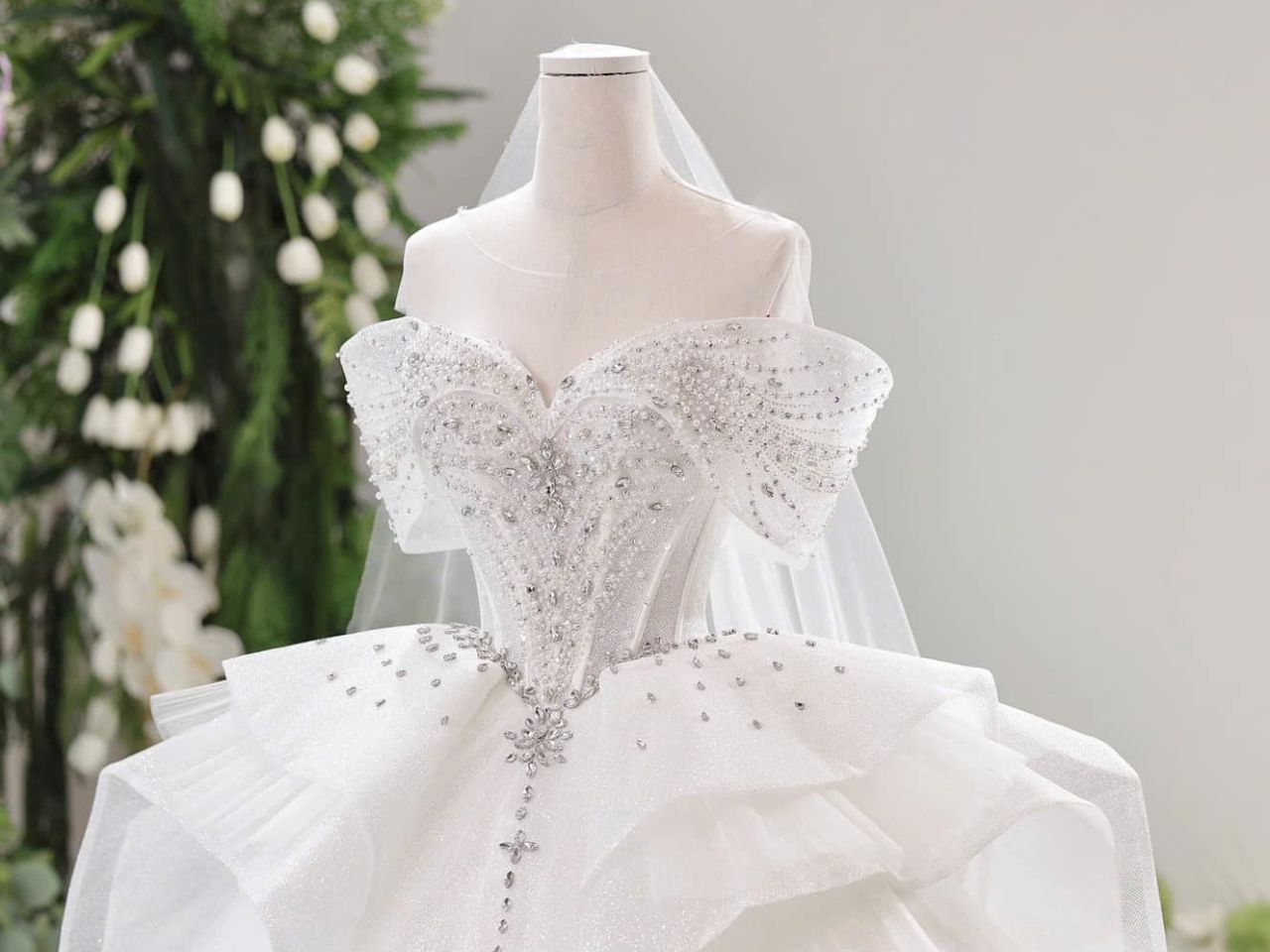 Corset Là Gì? Ưu Điểm, Hạn Chế Và Lưu Ý Khi Sử Dụng