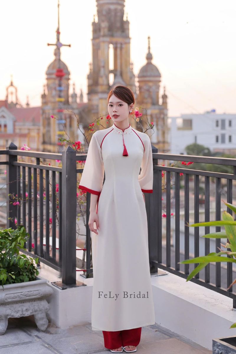 thue ao dai bung qua 4