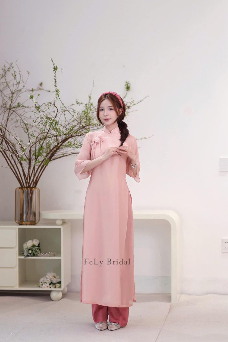 thue ao dai bung qua 8
