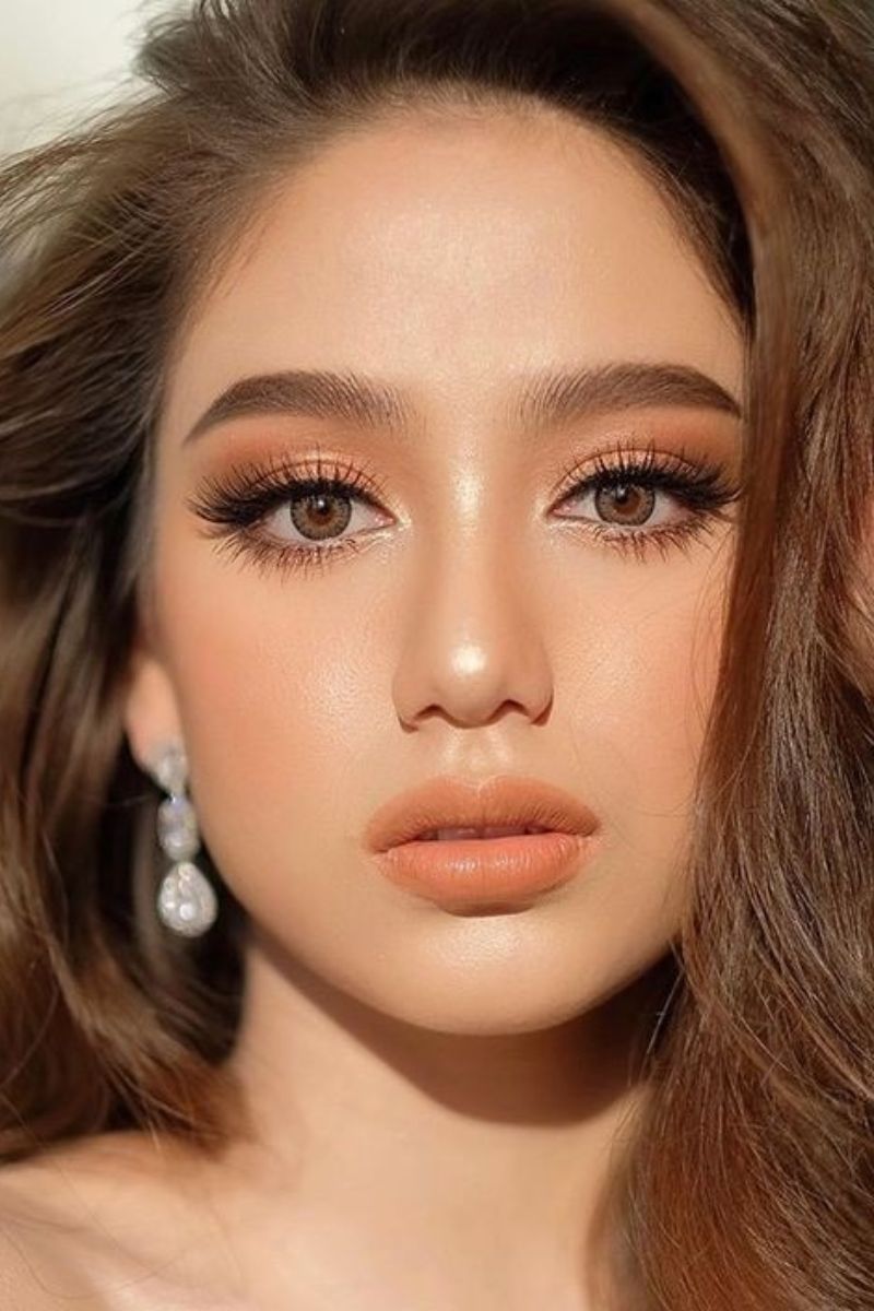 trang diem co dau da ngam 3