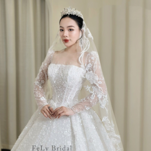 Váy Công Chúa Tay Dài Đính Pha Lê Ánh Ngọc