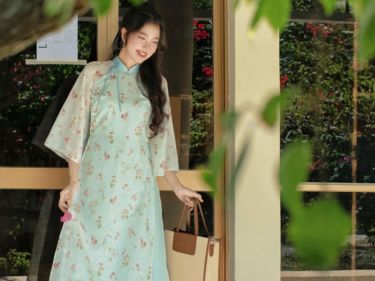 Cách Phối Màu Áo Dài Và Quần Đẹp Cho Mọi Dáng Người