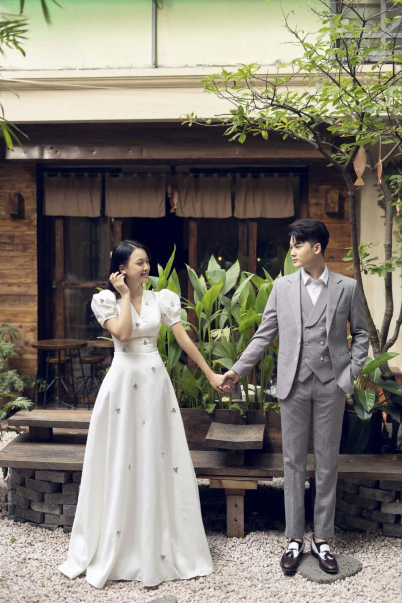 chup anh cuoi quan cafe4