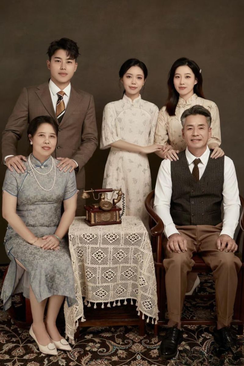 chup anh gia dinh phong cach vintage1