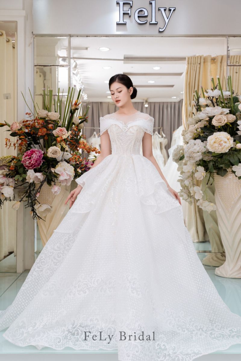 thuong hieu vay cuoi fely