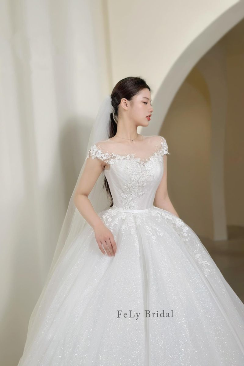 vay cong chua ren hoa hon tang lap lanh 4