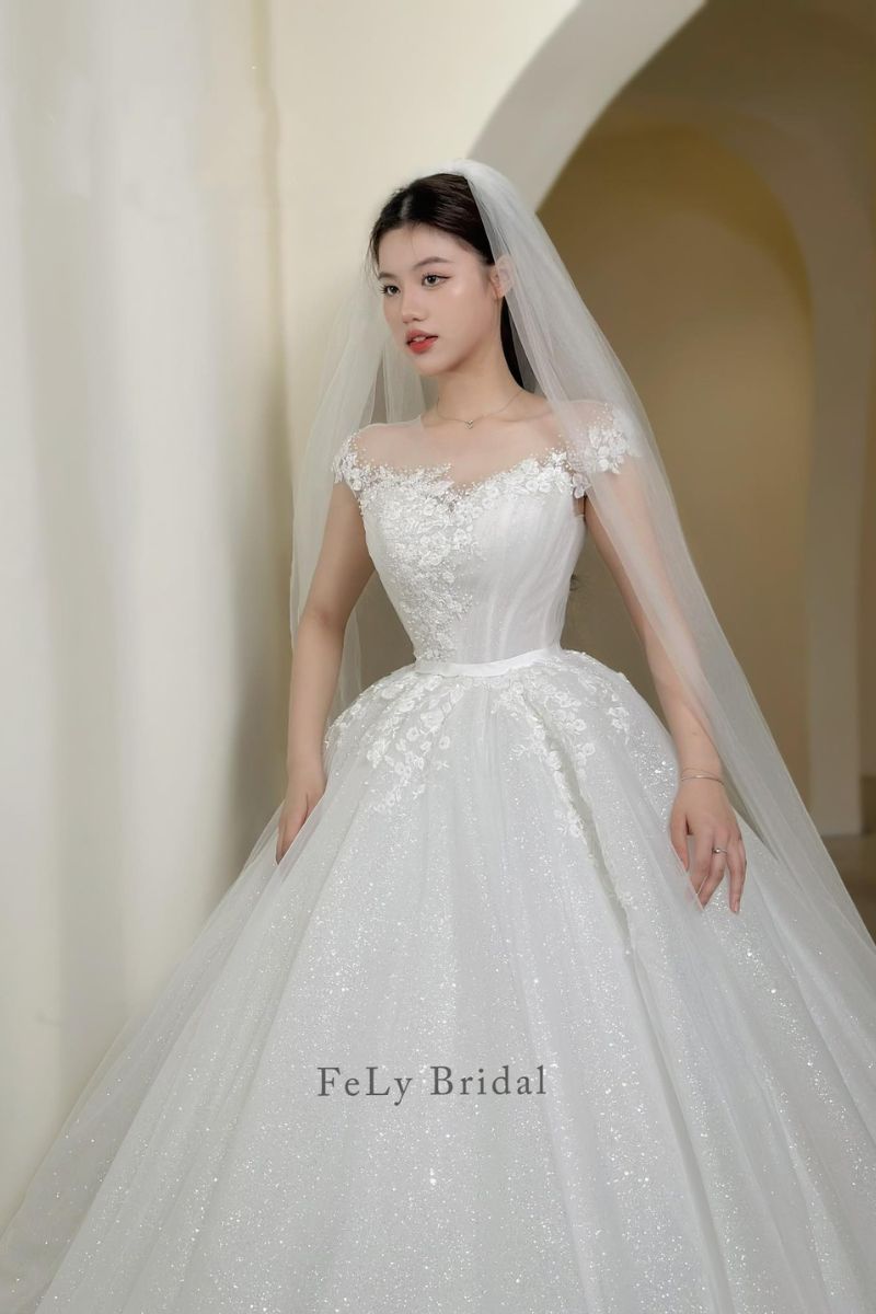 vay cong chua ren hoa hon tang lap lanh 5