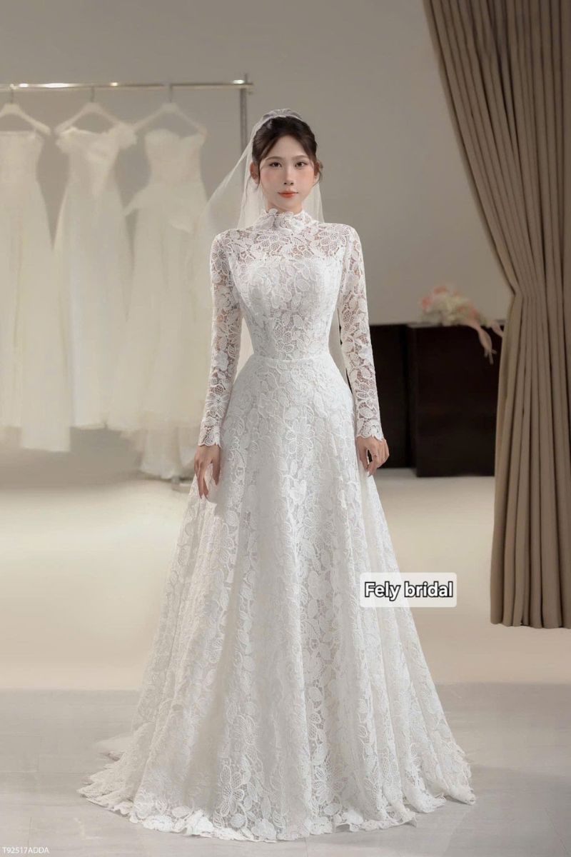 Váy cưới chữ A dài tay cổ cao ren thêu hoa