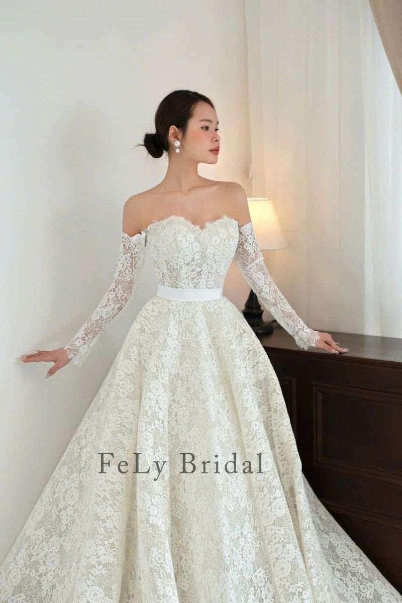 vay cuoi chu a dai tay ren trang det kim(1)