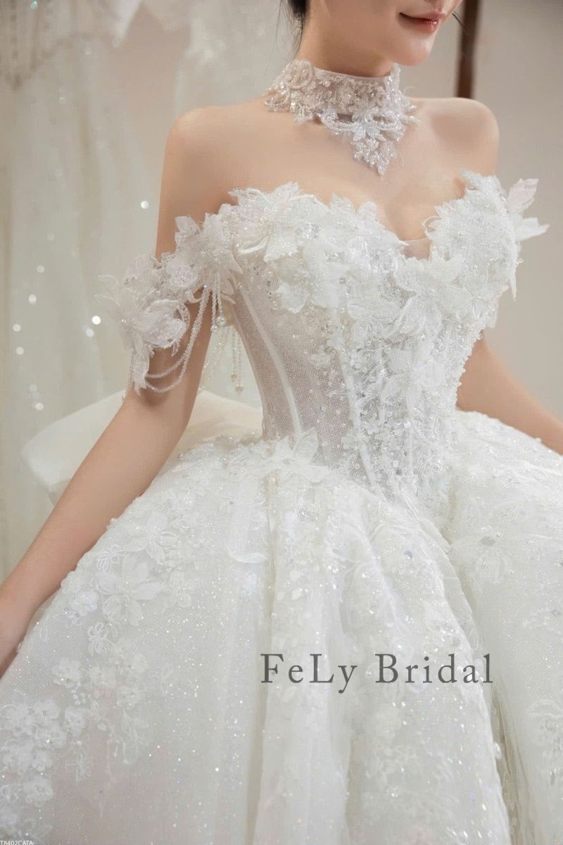 vay cuoi cong chua cup nguc det kim hoa noi (2)