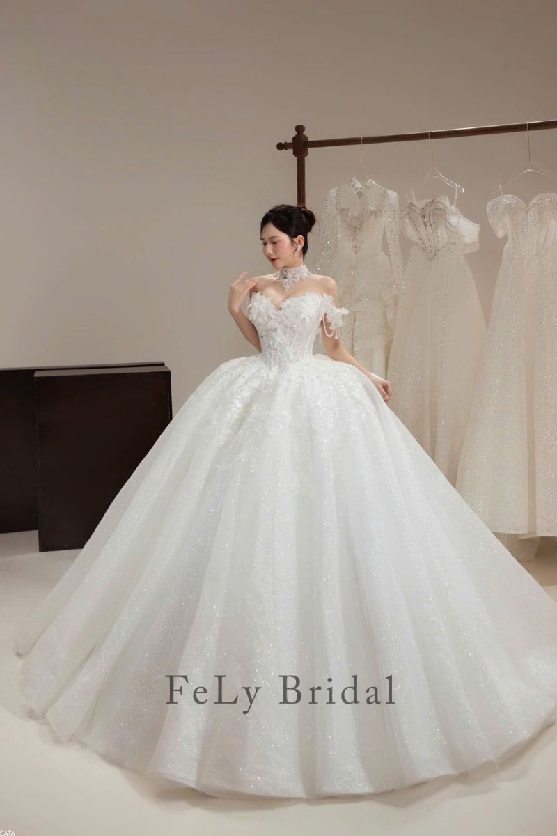 vay cuoi cong chua cup nguc det kim hoa noi (4)