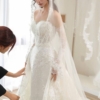 Váy cưới đuôi cá ren dài tay cúp ngực