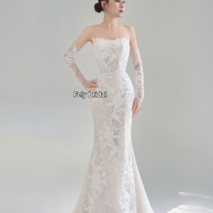 Váy cưới đuôi cá ren kèm tay rời