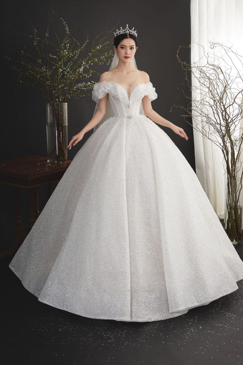 cua hang vay cuoi uy tin4