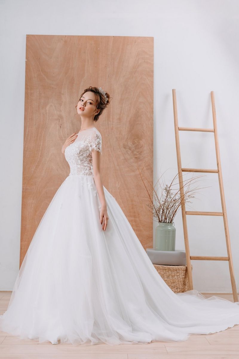 cua hang vay cuoi uy tin6