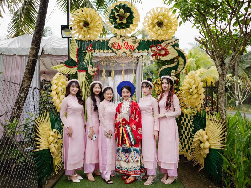 phong tuc dam cuoi mien tay8