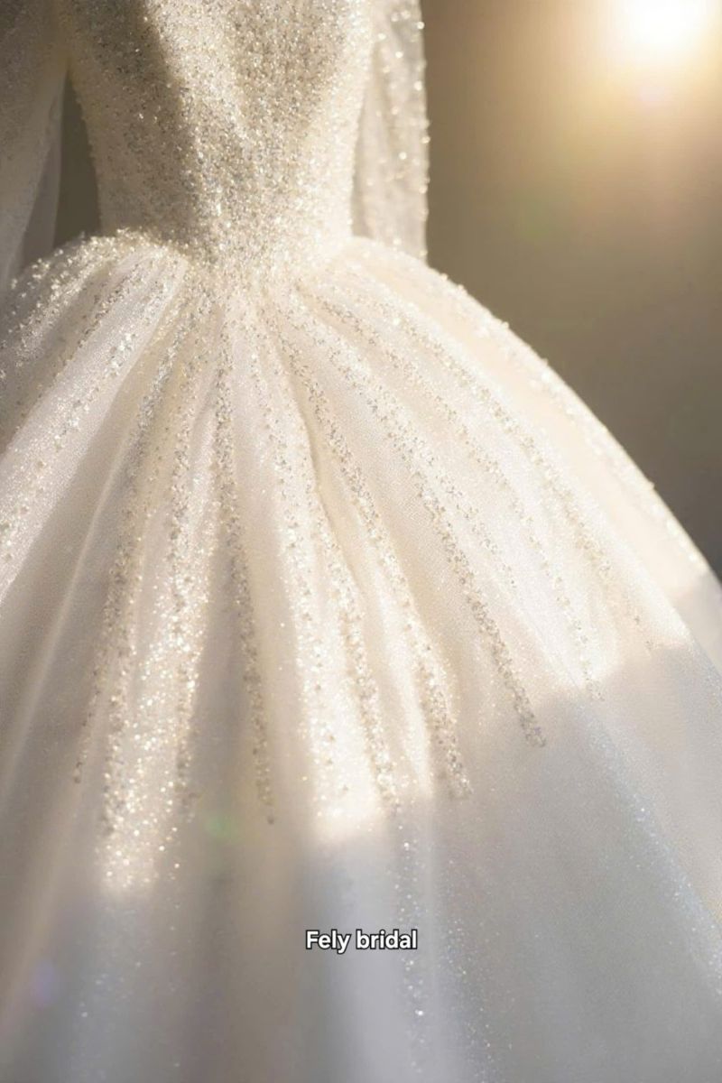 vay cuoi cong chua tay dai dinh hat lap lanh