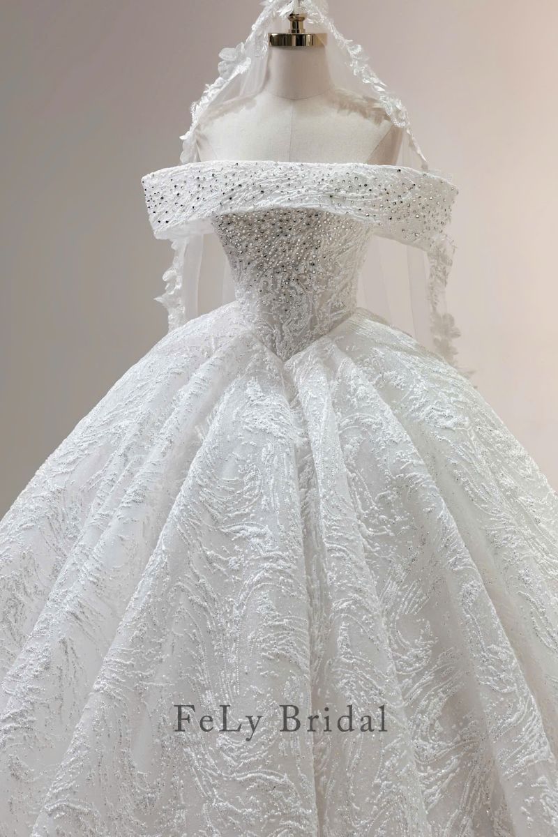 vay cuoi cong chua tre vai anh kim doc dao