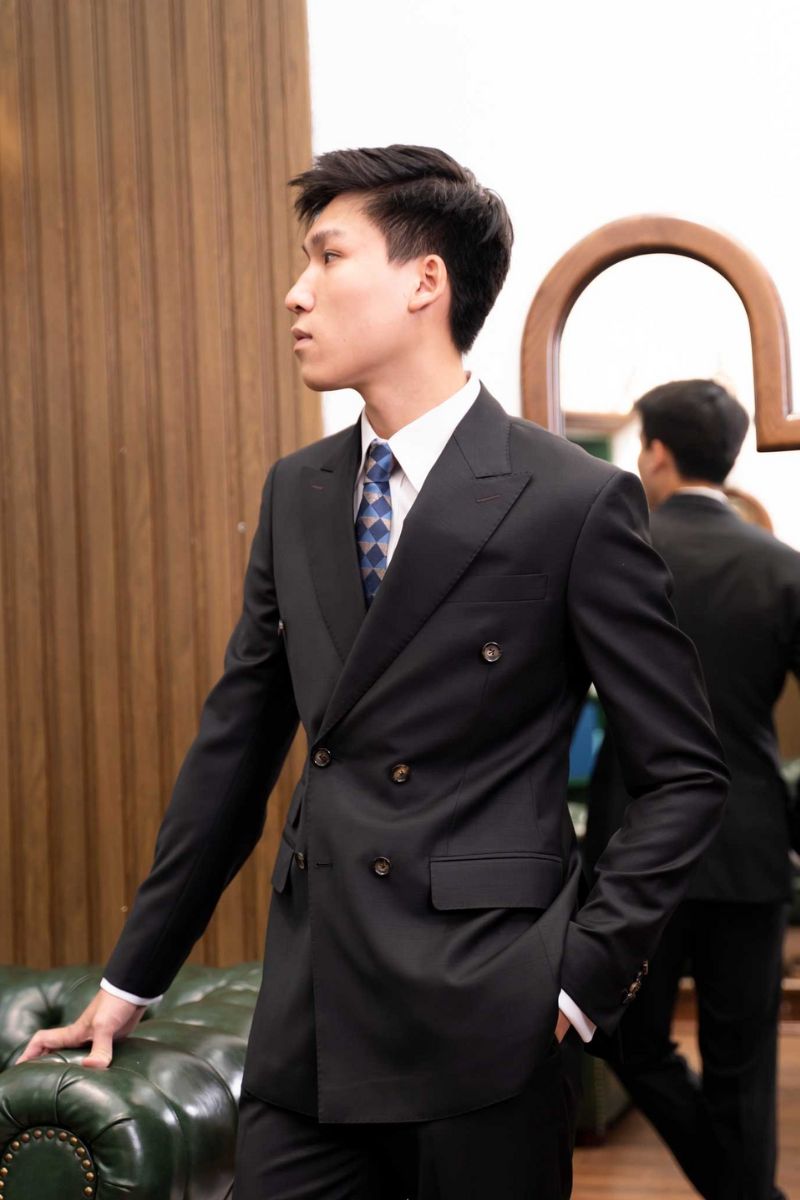 vest cuoi cho nguoi gay9