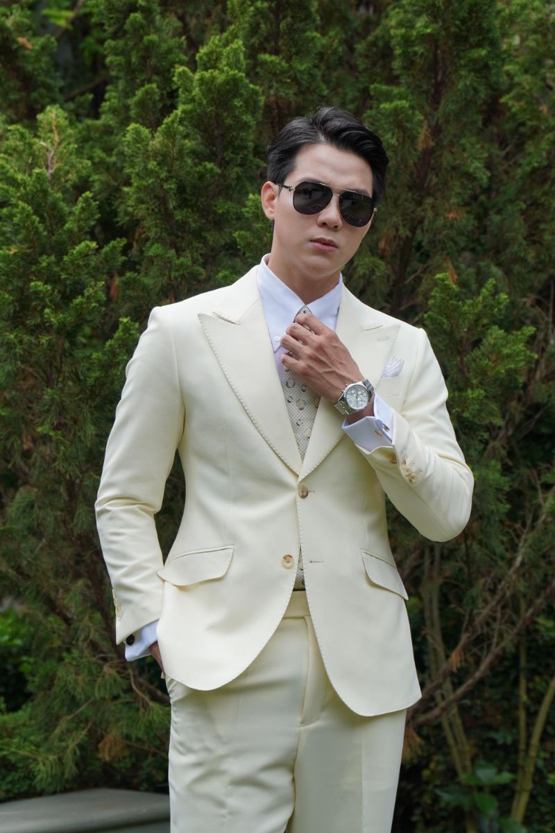 vest cuoi nam trang0